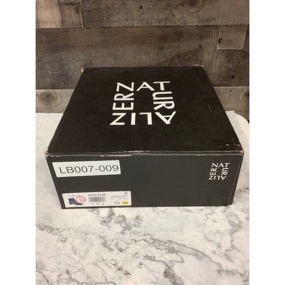 Naturalizer Size 7.5M Black Leather Bay Weatherproof Ankle Bootie Classy LB7-9 - Picture 12 of 12